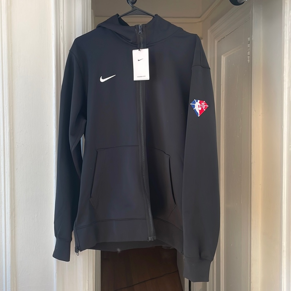 Nike Therma-Fit Sweater